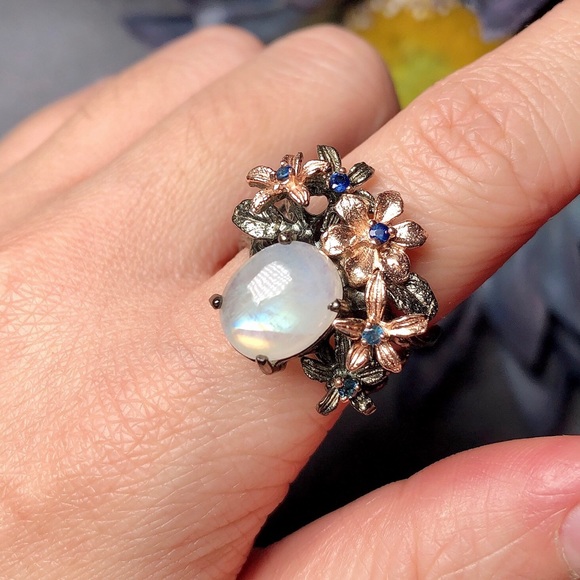 ‼️Clearance‼️Sterling silver moonstone ring - Picture 2 of 4